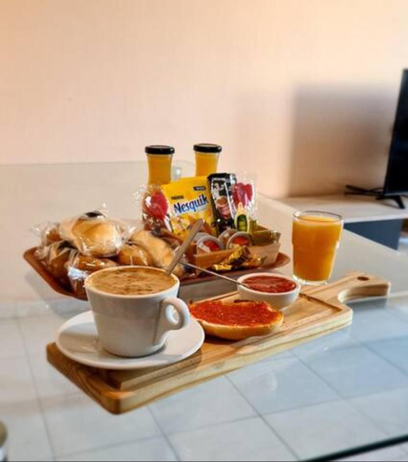 Апартаменты Piso Centrico - Desayuno De Bienvenida Феррол Экстерьер фото